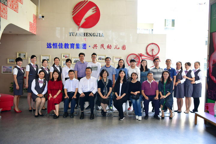 呵護健康，守望成長 ——各大媒體記者就“全園健康促進區縣典型”對我園進行交流采