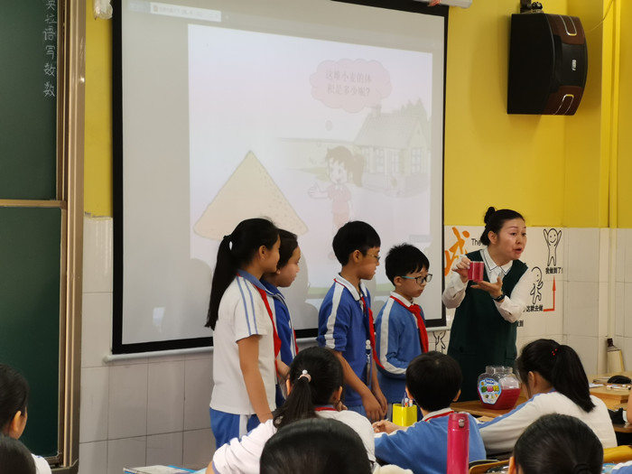 任務驅動學習，落實核心素養 ——小學部數學組教研活動報道